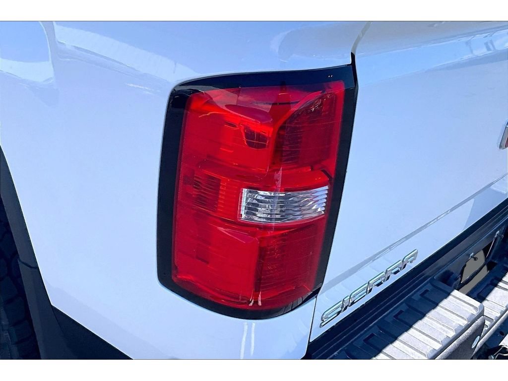 Used 2016 GMC Sierra 3500 Denali w/ Duramax Plus Package AWD/4WD image 21