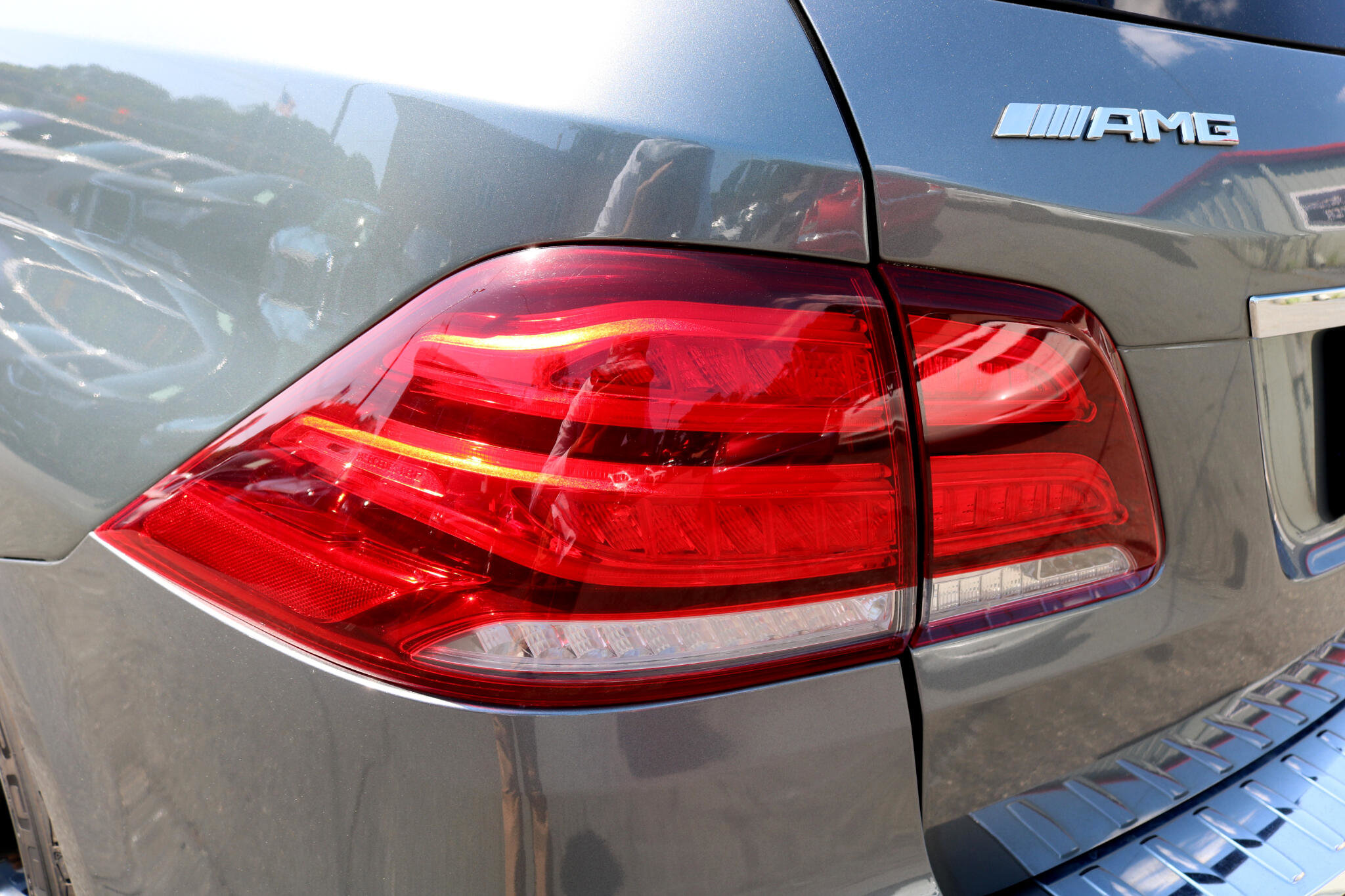 Used 2018 Mercedes-Benz GLE 43 AMG 4MATIC image 9