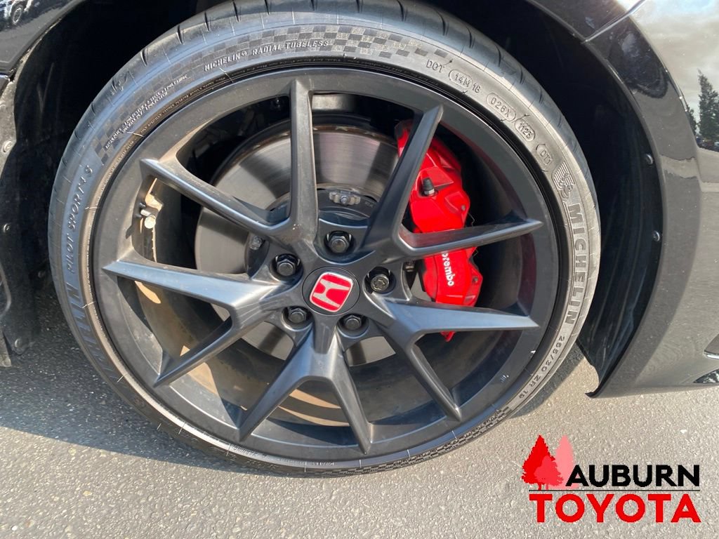 Used 2023 Honda Civic Type R image 9