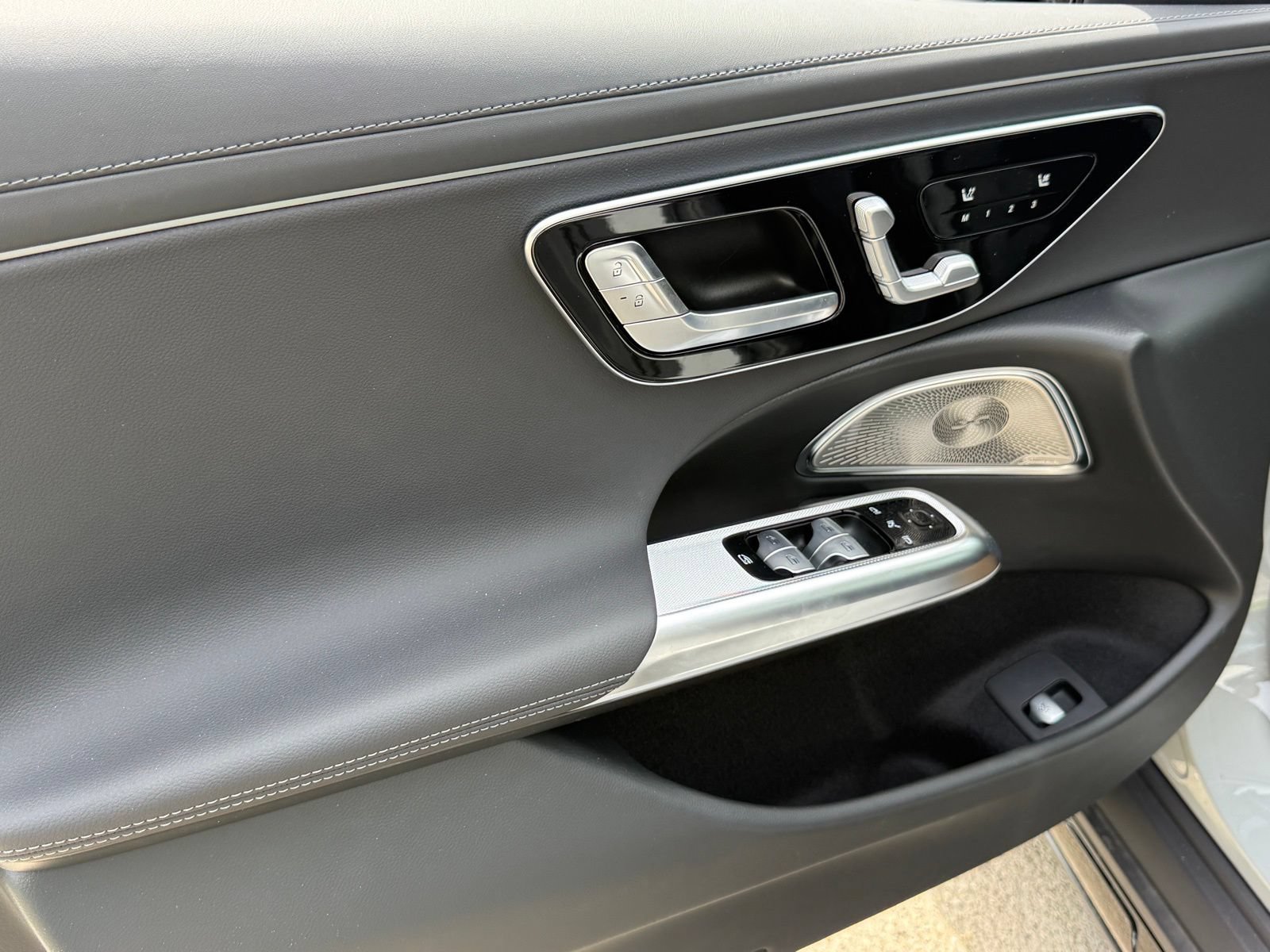 New 2026 Mercedes-Benz E 450 4MATIC All-Terrain Wagon image 19