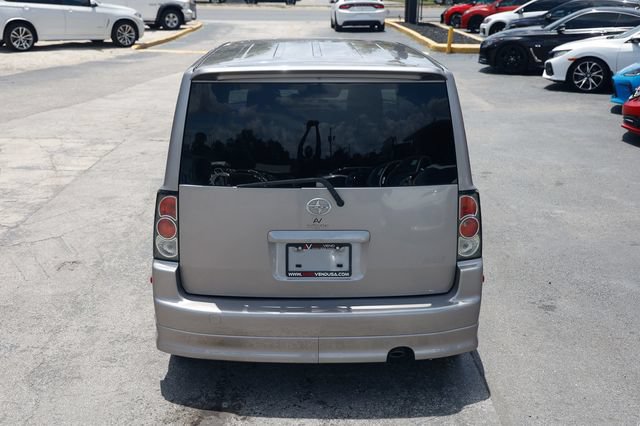 Used 2005 Scion xB FWD image 12