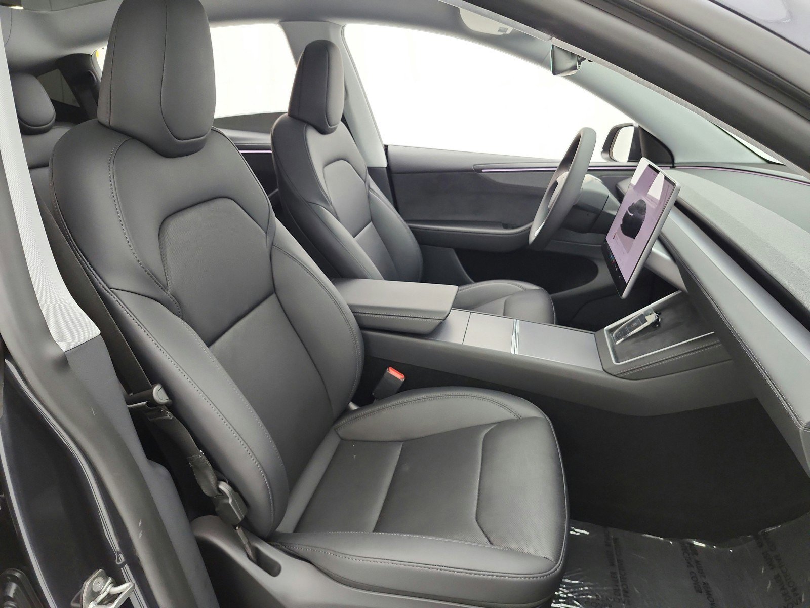 Used 2026 Tesla Model Y AWD image 19