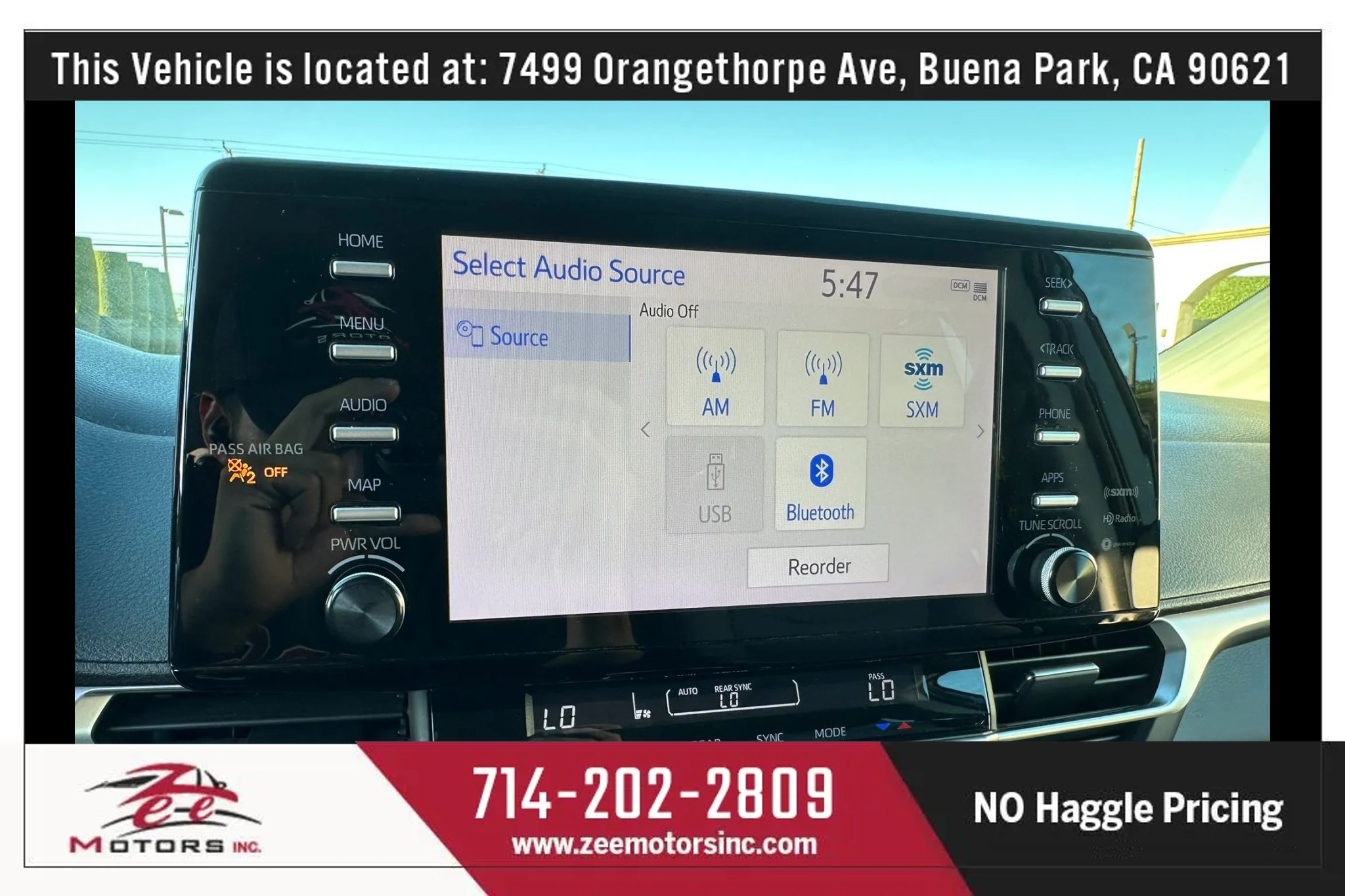 Used 2021 Toyota Sienna LE w/ LE Plus Package FWD image 28