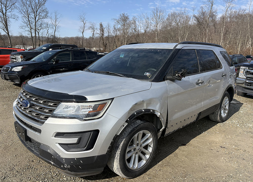 Used 2017 Ford Explorer 4WD image 1