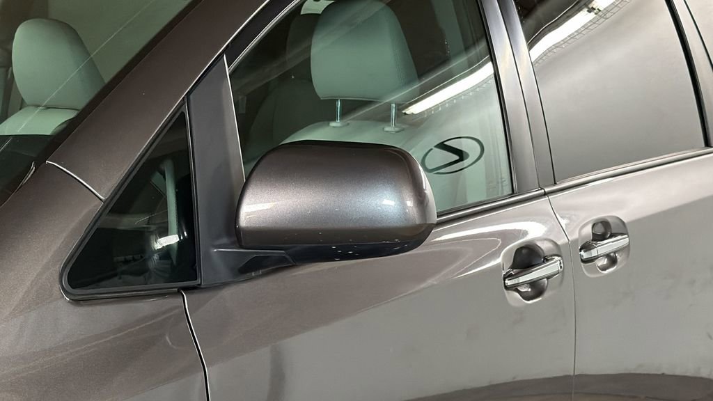 Used 2020 Toyota Sienna XLE image 5