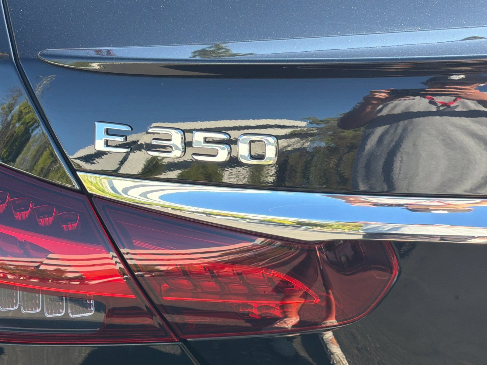 Used 2022 Mercedes-Benz E 350 Sedan image 25