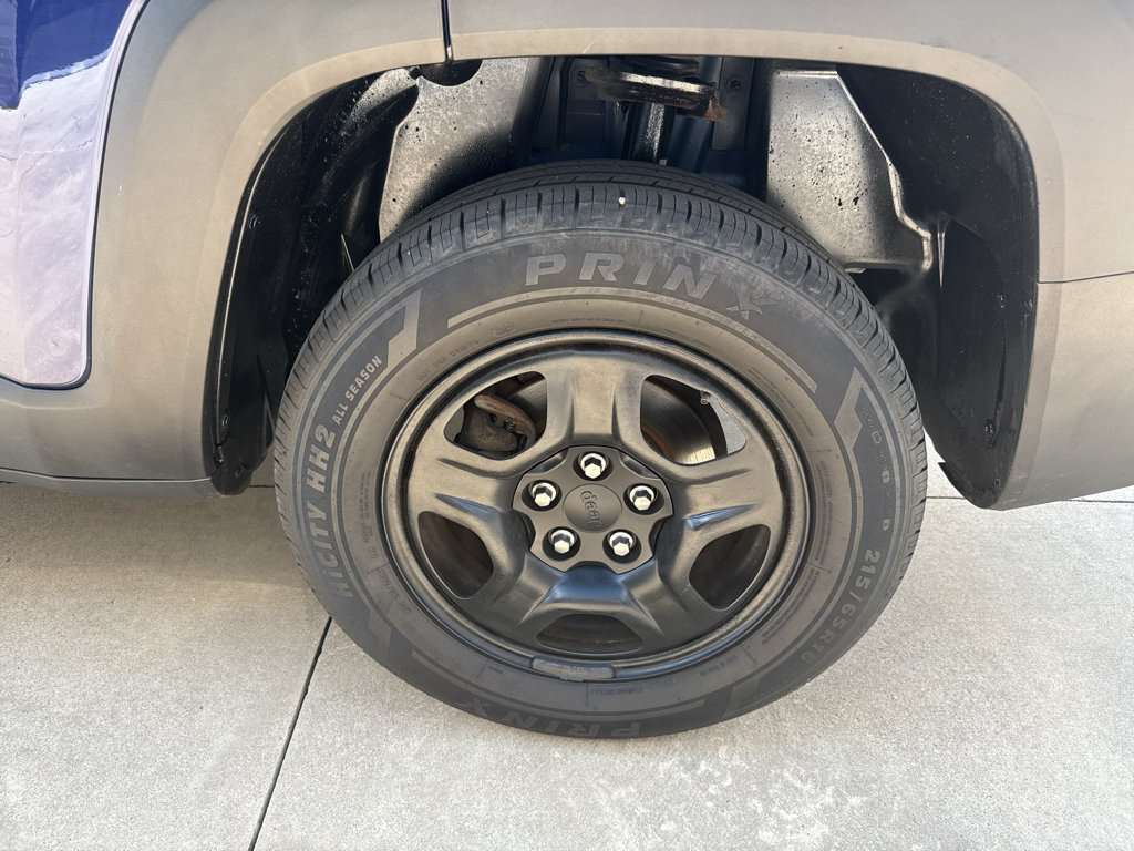 Used 2018 Jeep Renegade Sport w/ Power & Air Group AWD/4WD image 12