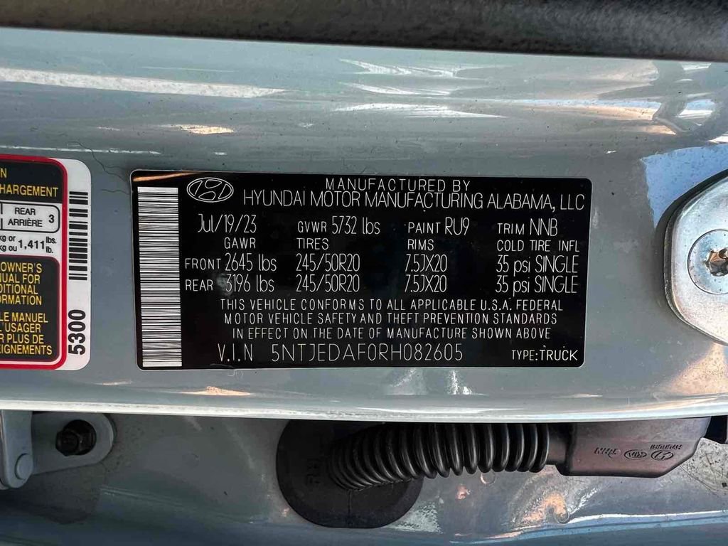 Used 2024 Hyundai Santa Cruz Limited image 35