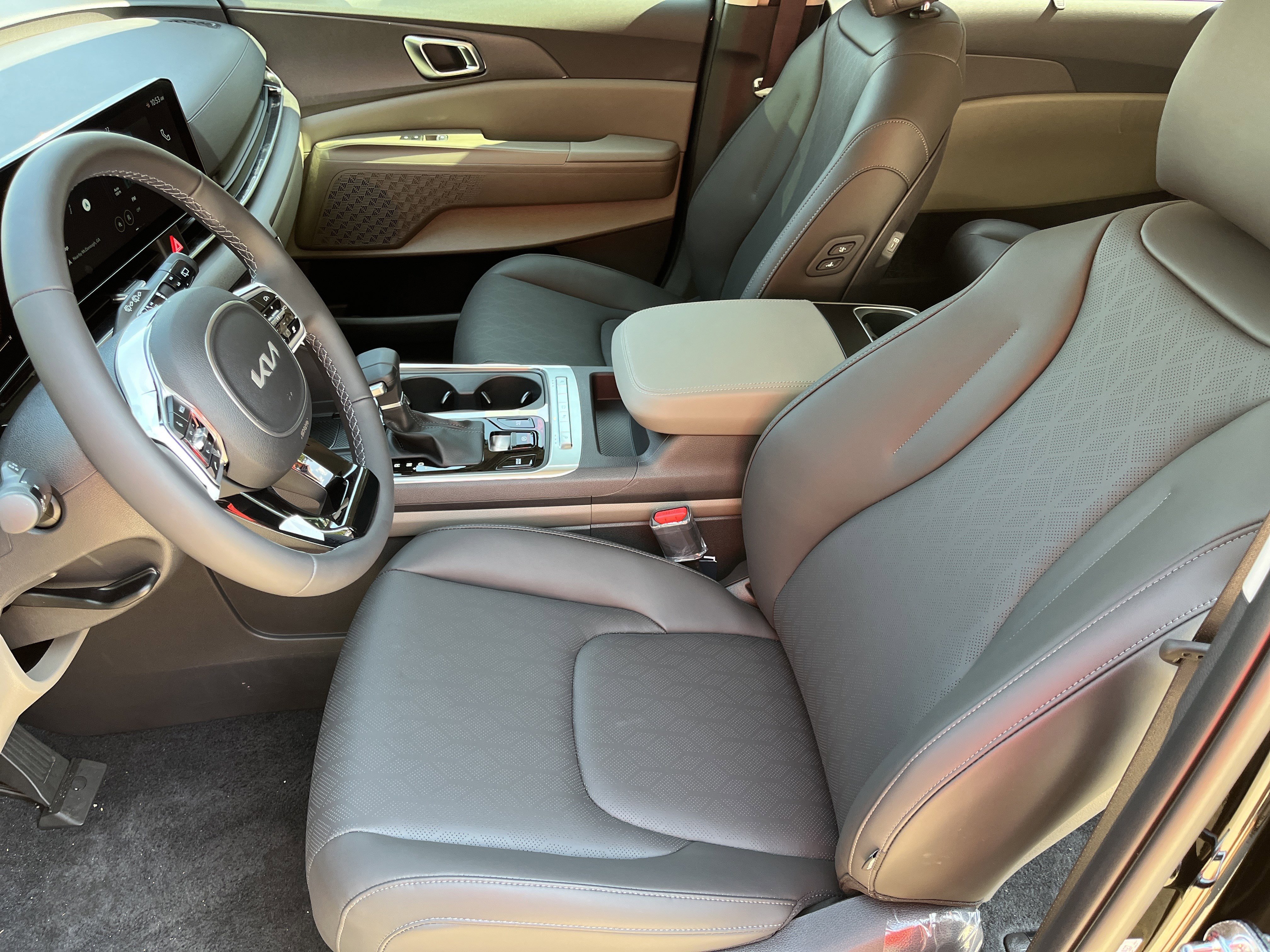 New 2026 Kia Carnival EX image 19