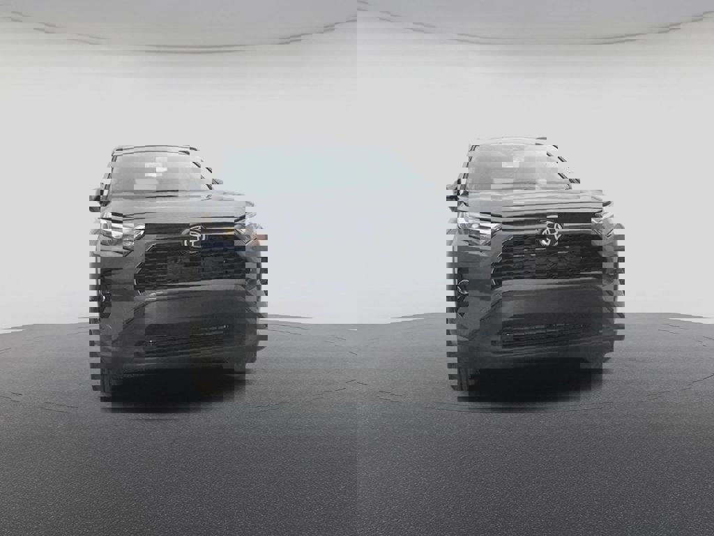 New 2025 Toyota RAV4 XLE image 31