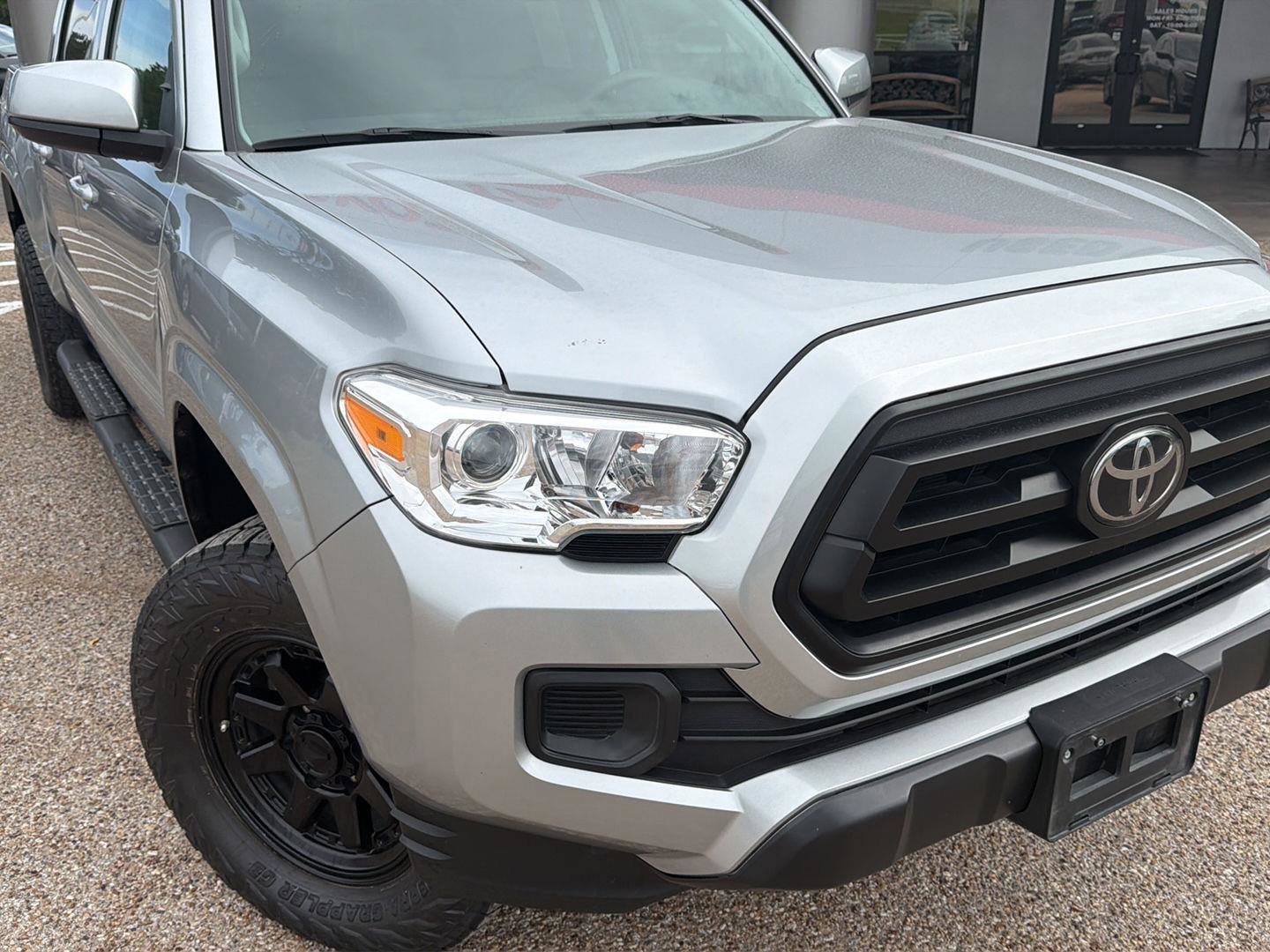 Used 2023 Toyota Tacoma SR AWD/4WD image 10
