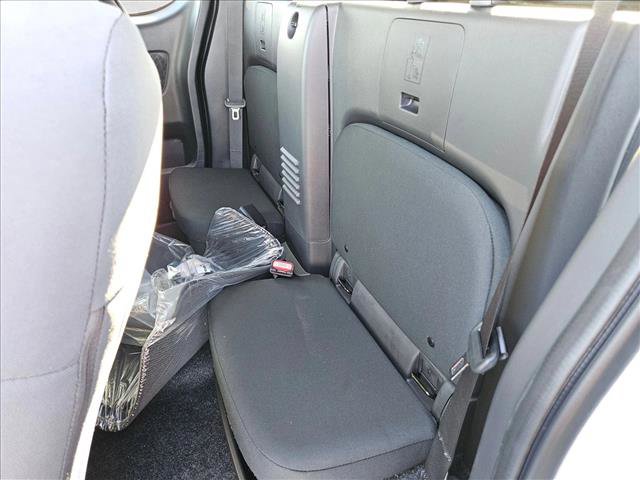 New 2026 Nissan Frontier S image 11