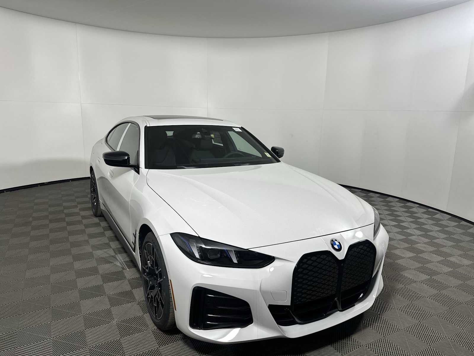 New 2026 BMW i4 xDrive40i w/ M Sport Package image 20