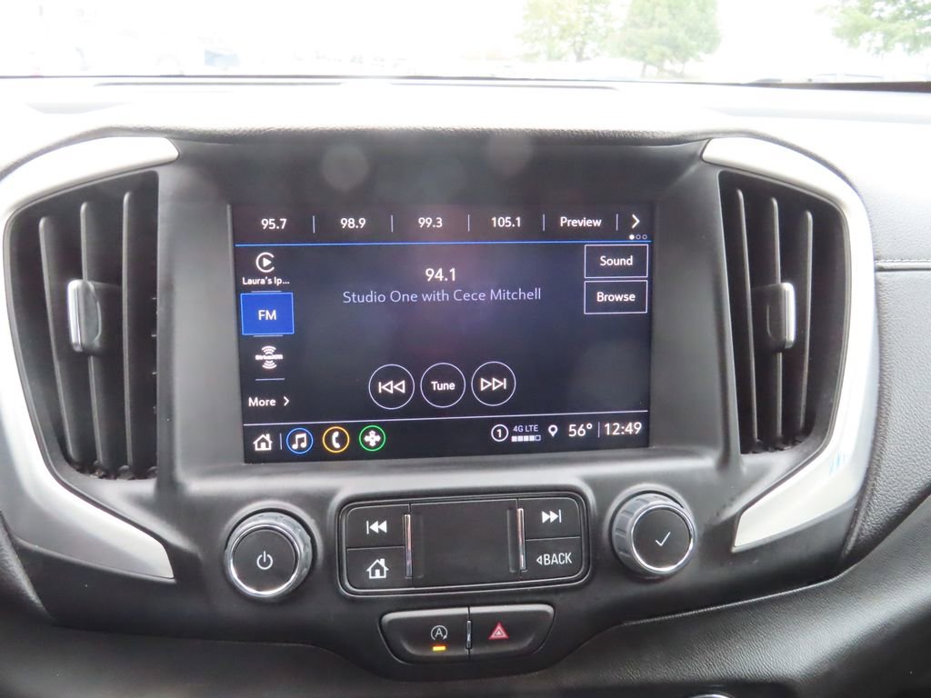Used 2024 GMC Terrain SLT image 19