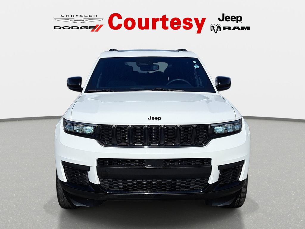Certified 2023 Jeep Grand Cherokee L Altitude AWD/4WD image 8