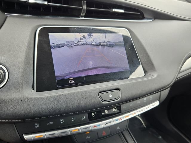 Used 2023 Cadillac XT4 Premium Luxury FWD image 21