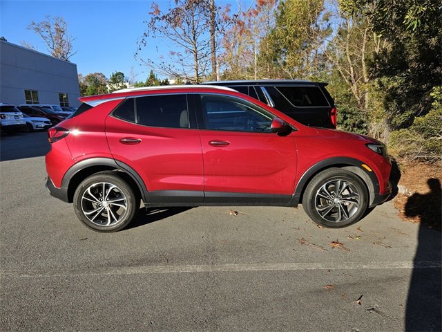 Used 2021 Buick Encore GX Essence w/ Advanced Technology Package image 5