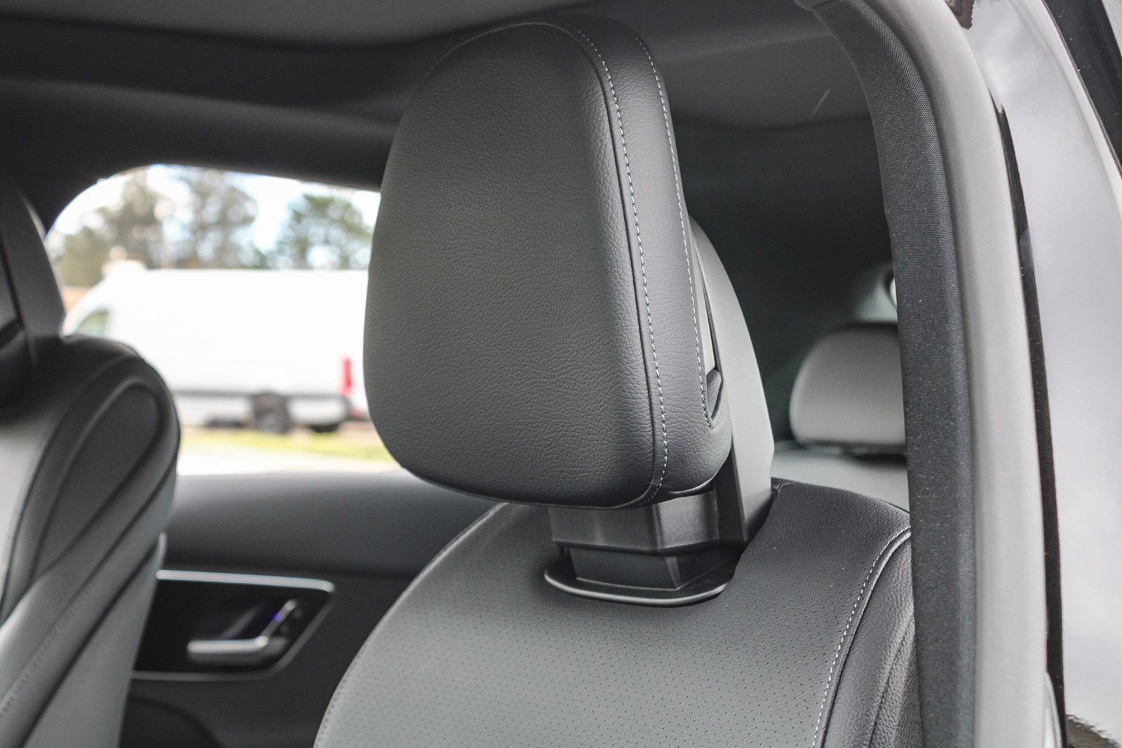 Certified 2025 Mercedes-Benz C 300 4MATIC Sedan image 20