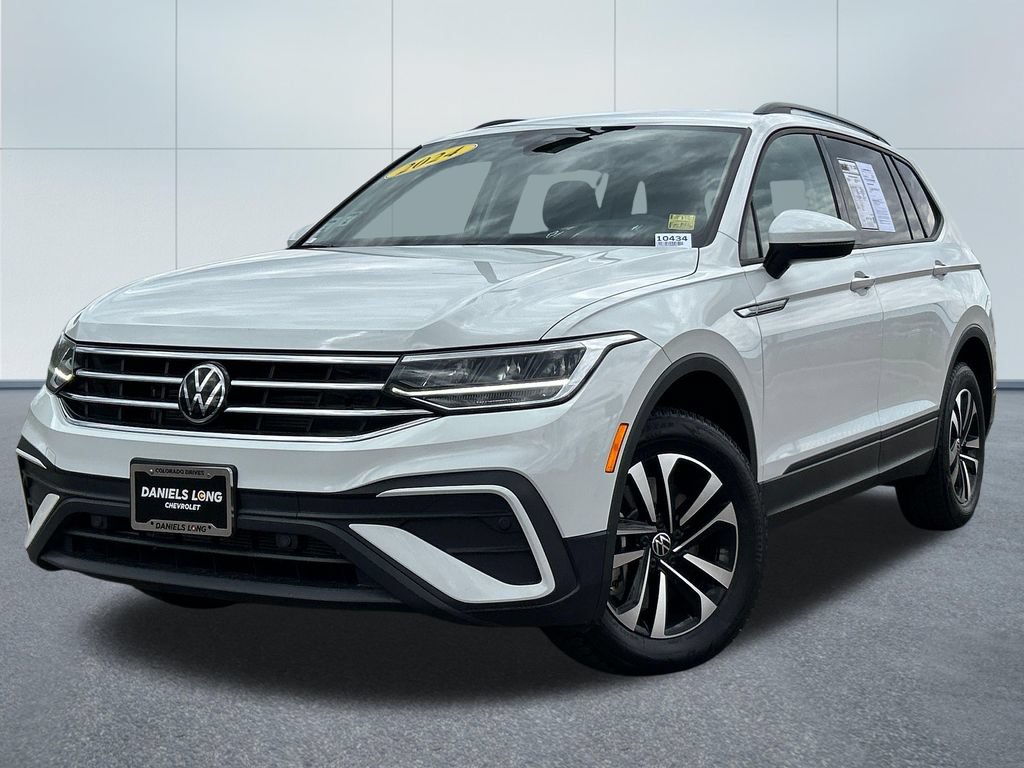 Used 2024 Volkswagen Tiguan S AWD/4WD image 1