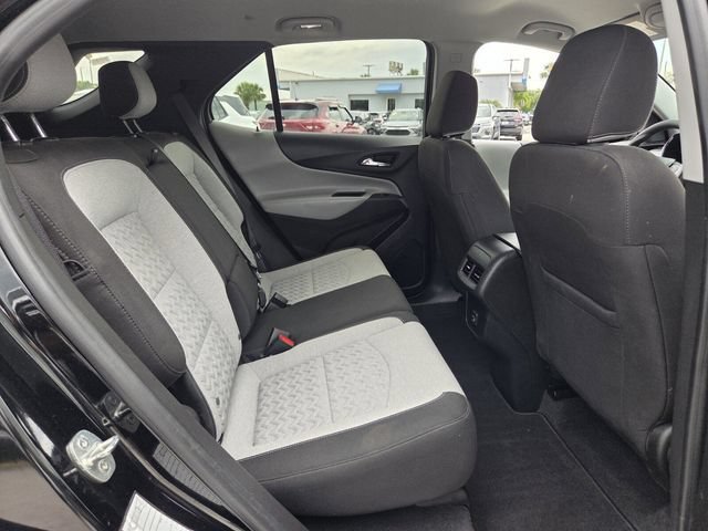 Used 2023 Chevrolet Equinox LT FWD image 16