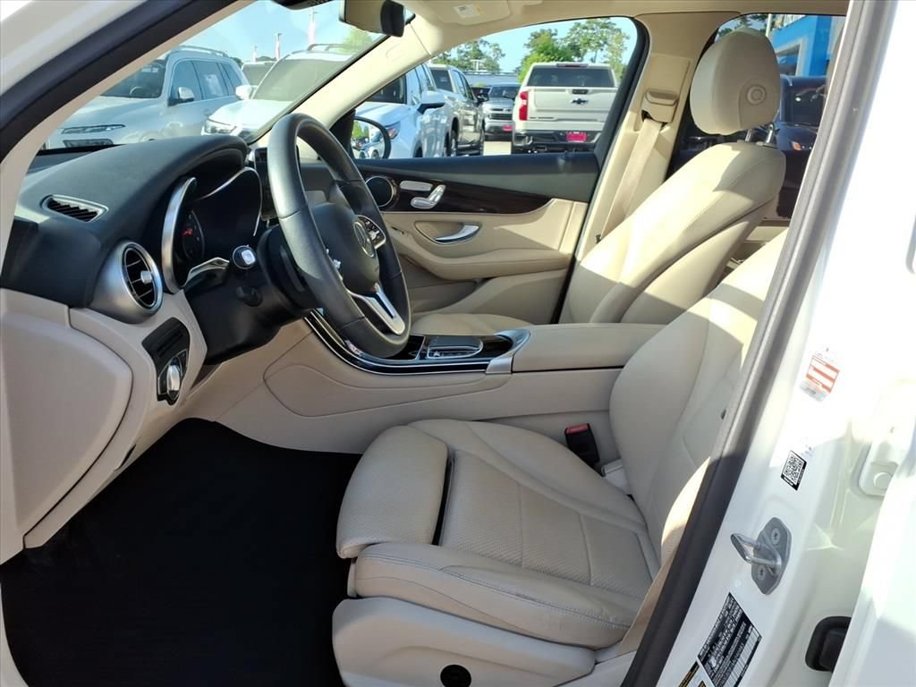 Used 2021 Mercedes-Benz GLC 300 image 19