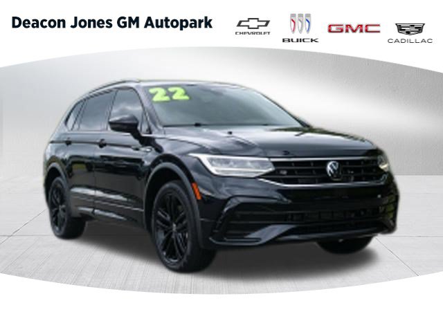 Used 2022 Volkswagen Tiguan SE R-Line AWD/4WD image 1