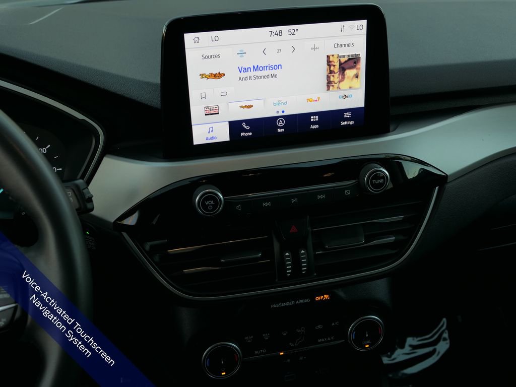 Used 2022 Ford Escape SE w/ SE Sport Appearance Package image 21