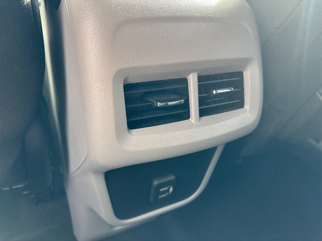 Used 2022 GMC Terrain SLE w/ Driver Convenience Package image 37