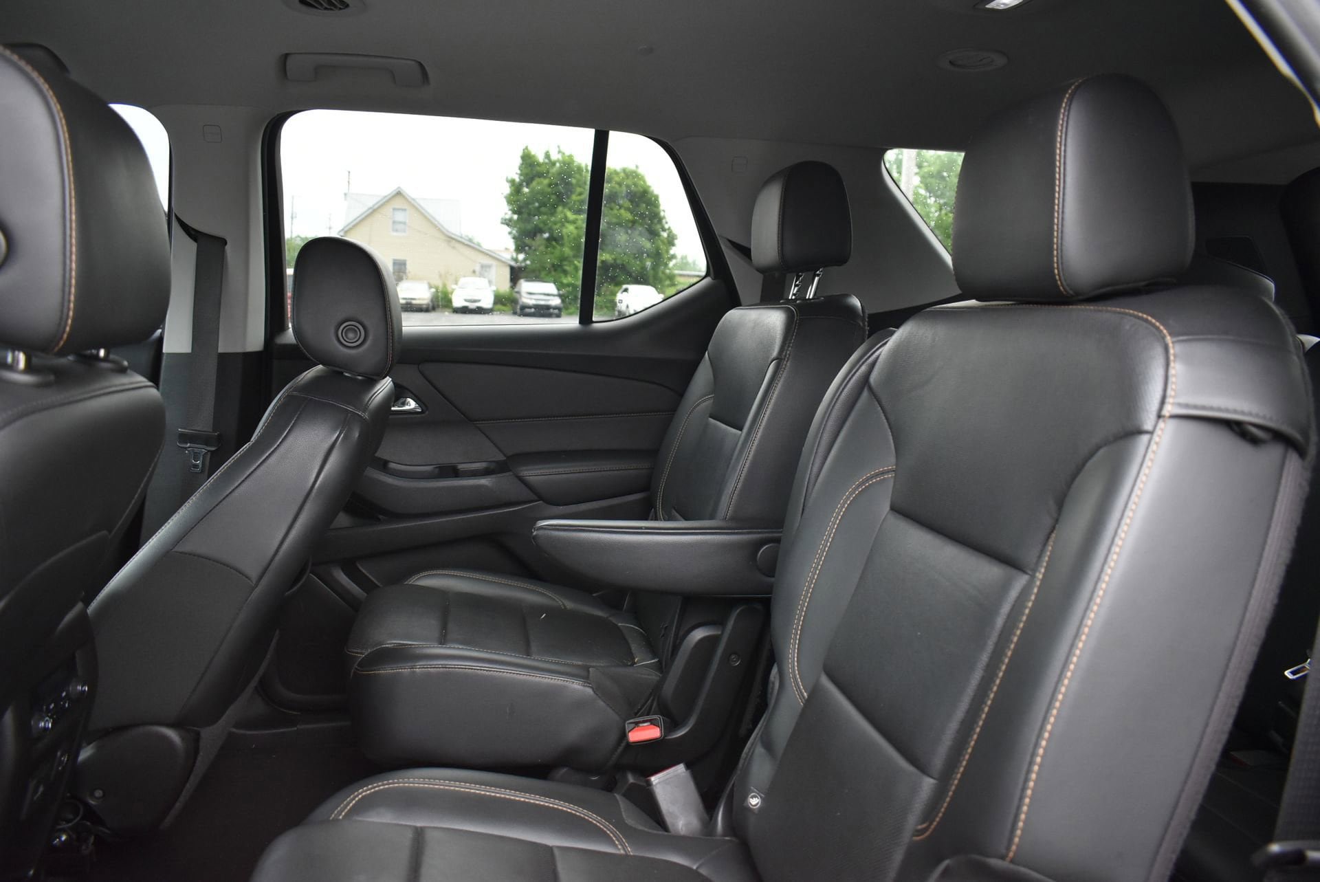 Used 2019 Chevrolet Traverse Premier AWD/4WD image 17