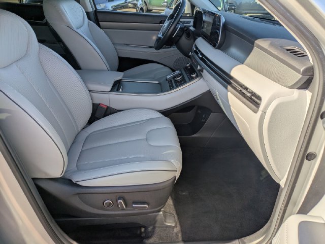 Used 2024 Hyundai Palisade SEL w/ Premium Package AWD/4WD image 30