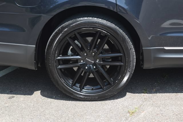 Used 2014 Lincoln MKT AWD w/ Equipment Group 201A image 31