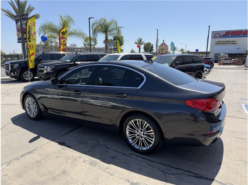 Used 2019 BMW 540i w/ Convenience Package RWD image 60