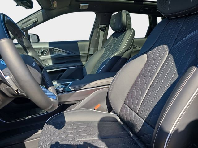 Used 2026 Cadillac Lyriq V image 18