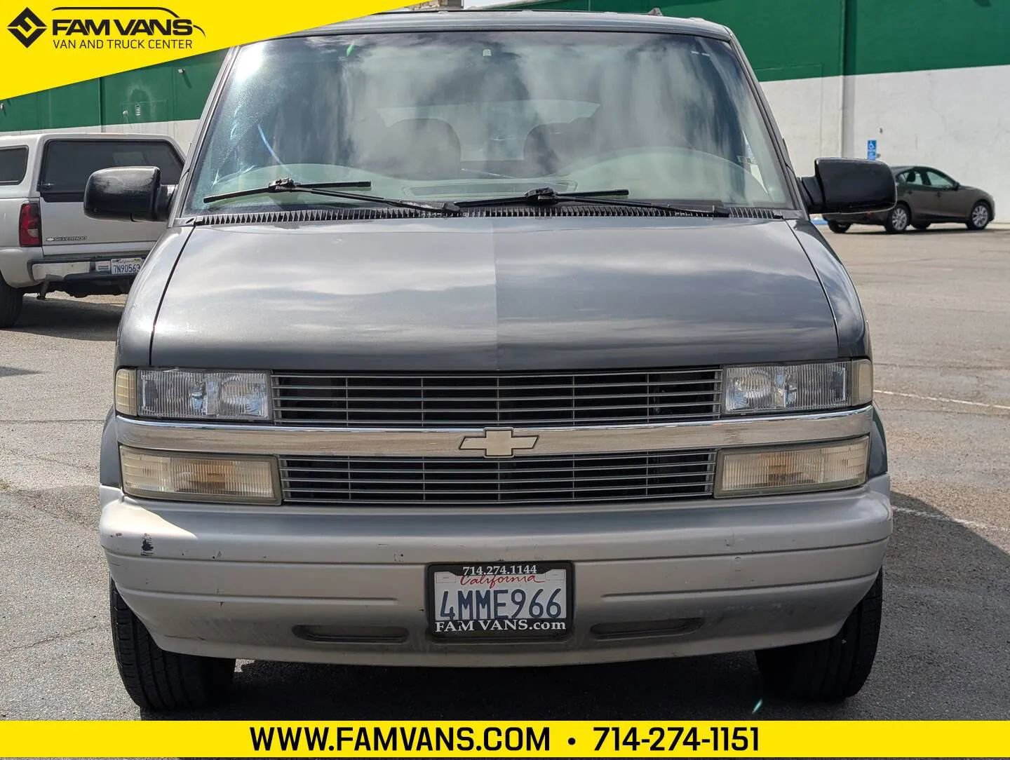Used 2000 Chevrolet Astro Passenger RWD image 3