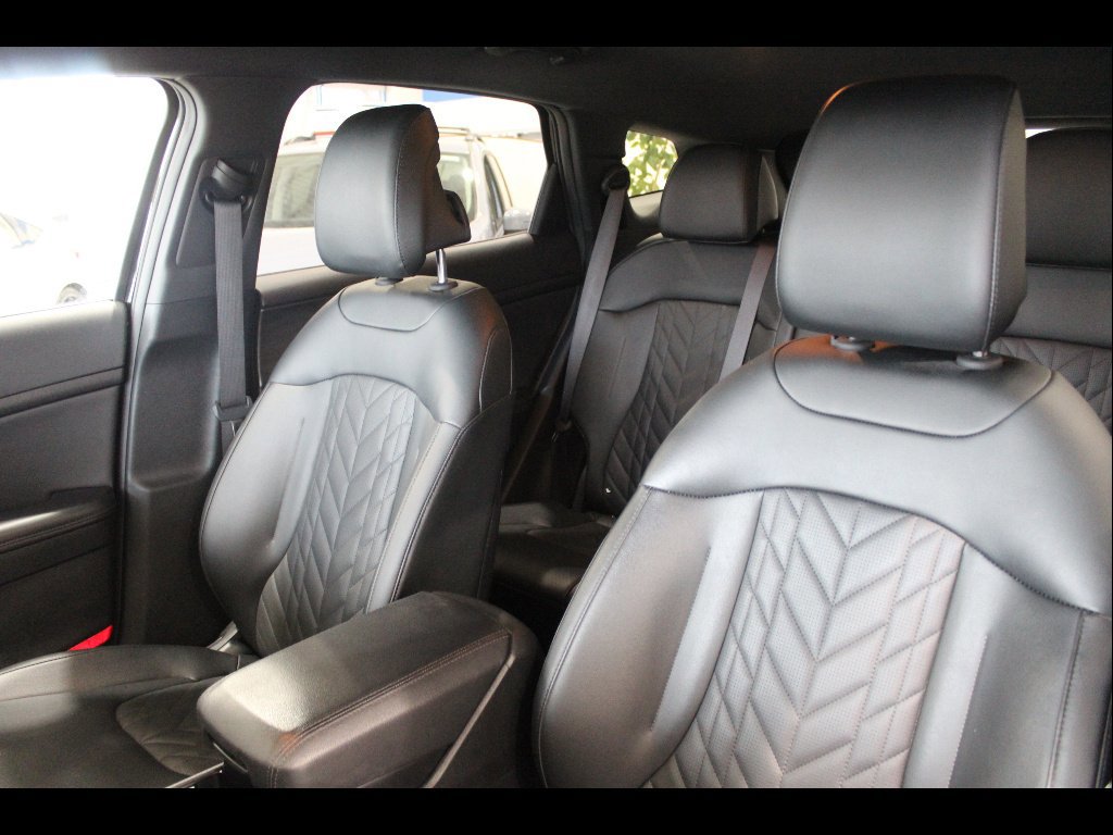 Used 2024 Kia Sportage X-Line AWD/4WD image 14