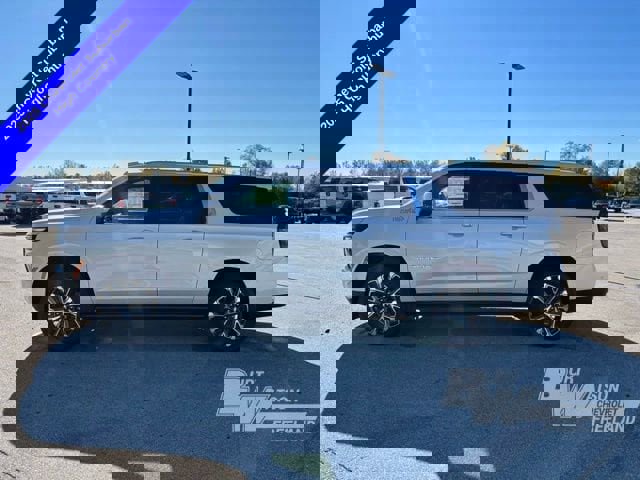 New 2025 Chevrolet Suburban High Country video 2