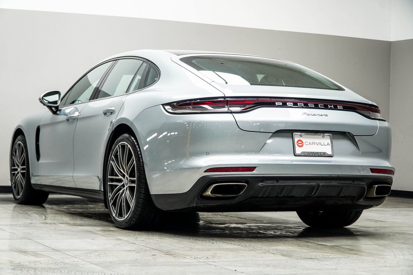 Used 2021 Porsche Panamera 4 image 15