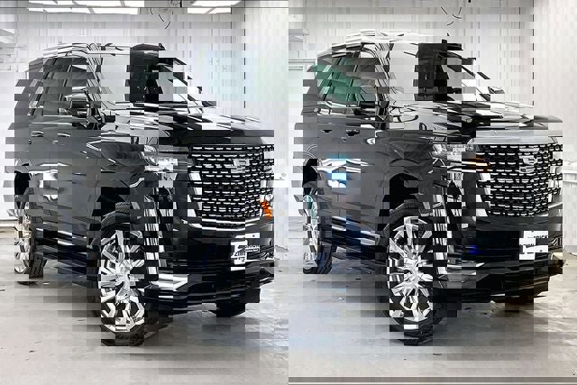 Used 2021 Cadillac Escalade Premium Luxury w/ Performance Package image 1