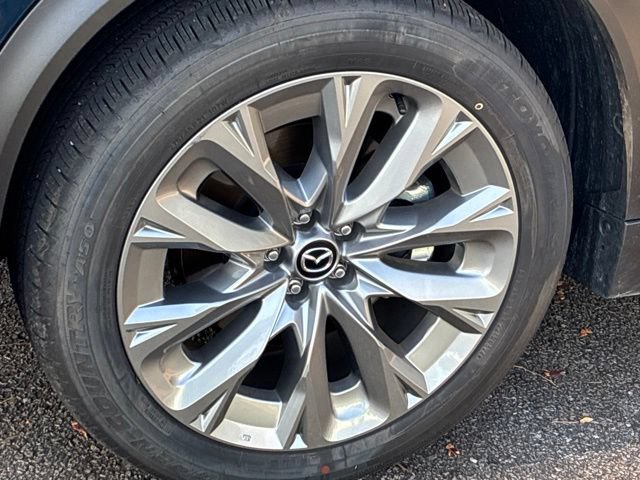 Used 2026 MAZDA CX-90 3.3 Turbo w/ Preferred Package AWD/4WD image 11