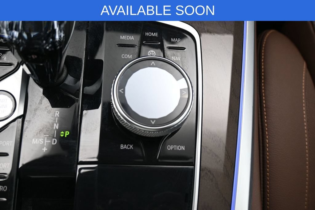 Used 2022 BMW X5 xDrive40i w/ Executive Package AWD/4WD image 32