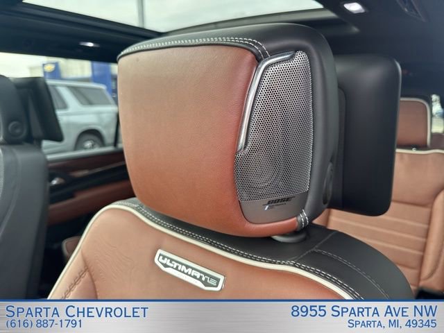Used 2023 GMC Yukon XL Denali Ultimate image 16