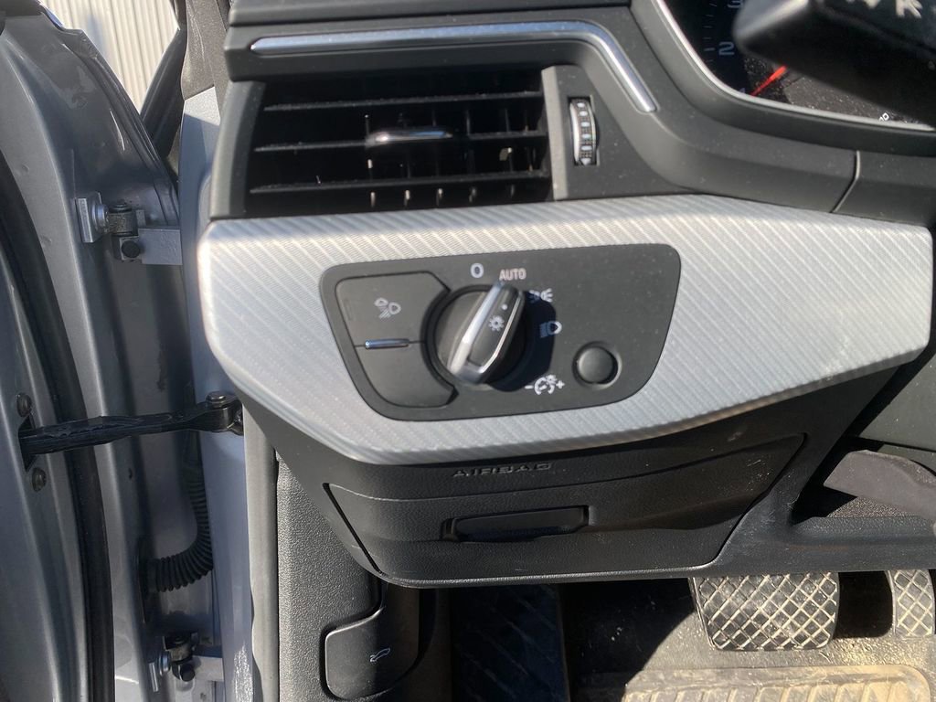 Used 2019 Audi A5 2.0T Premium image 14