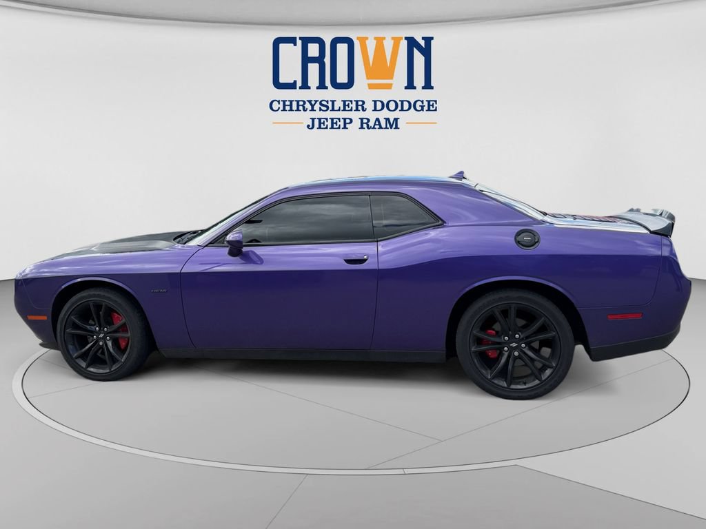 Used 2018 Dodge Challenger R/T Plus RWD image 6