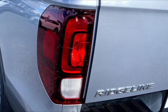 Used 2020 Honda Ridgeline RTL-E image 29
