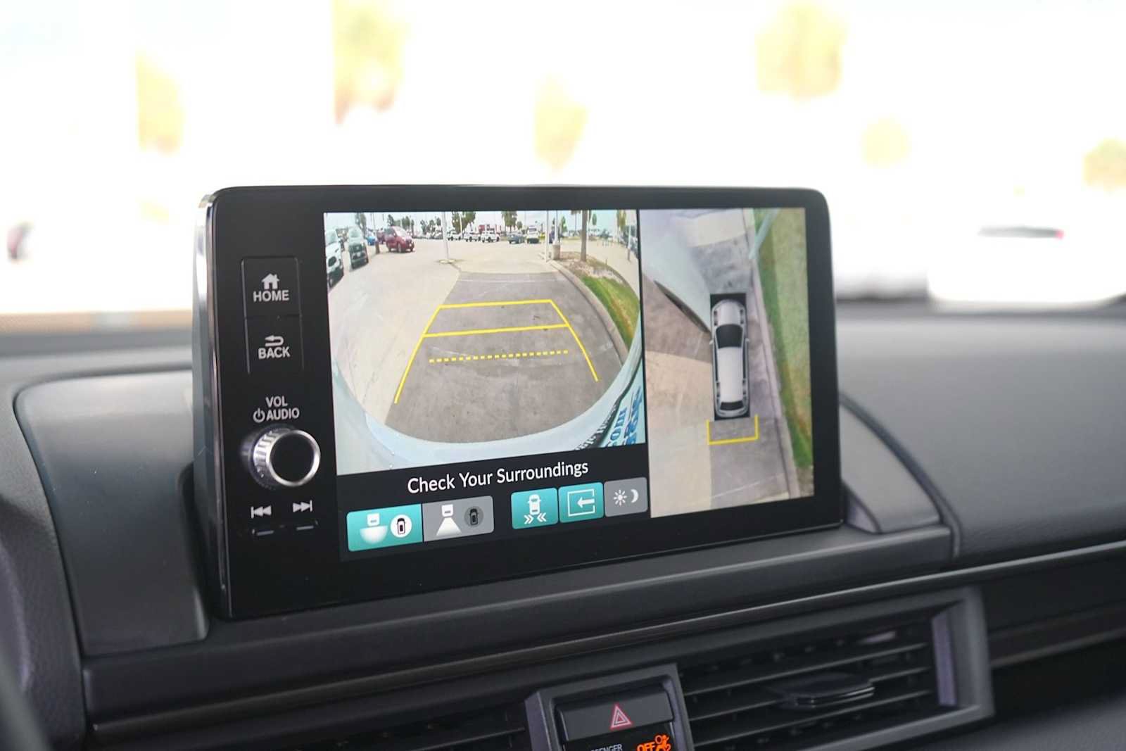 Used 2025 Honda Pilot TrailSport image 22