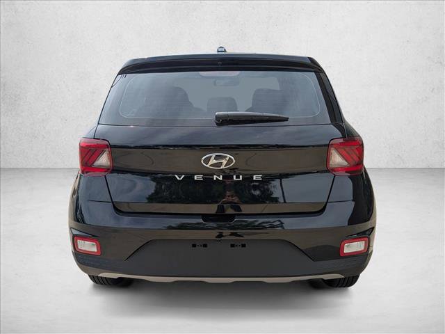 New 2026 Hyundai Venue SE FWD image 8