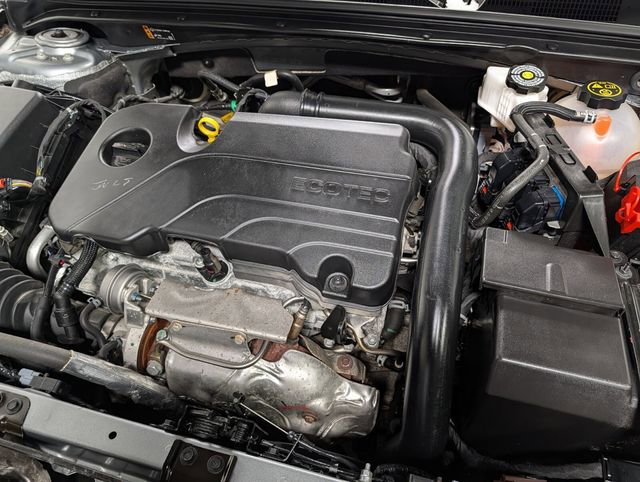 Used 2024 Chevrolet Malibu LT w/ Sport Edition FWD image 26