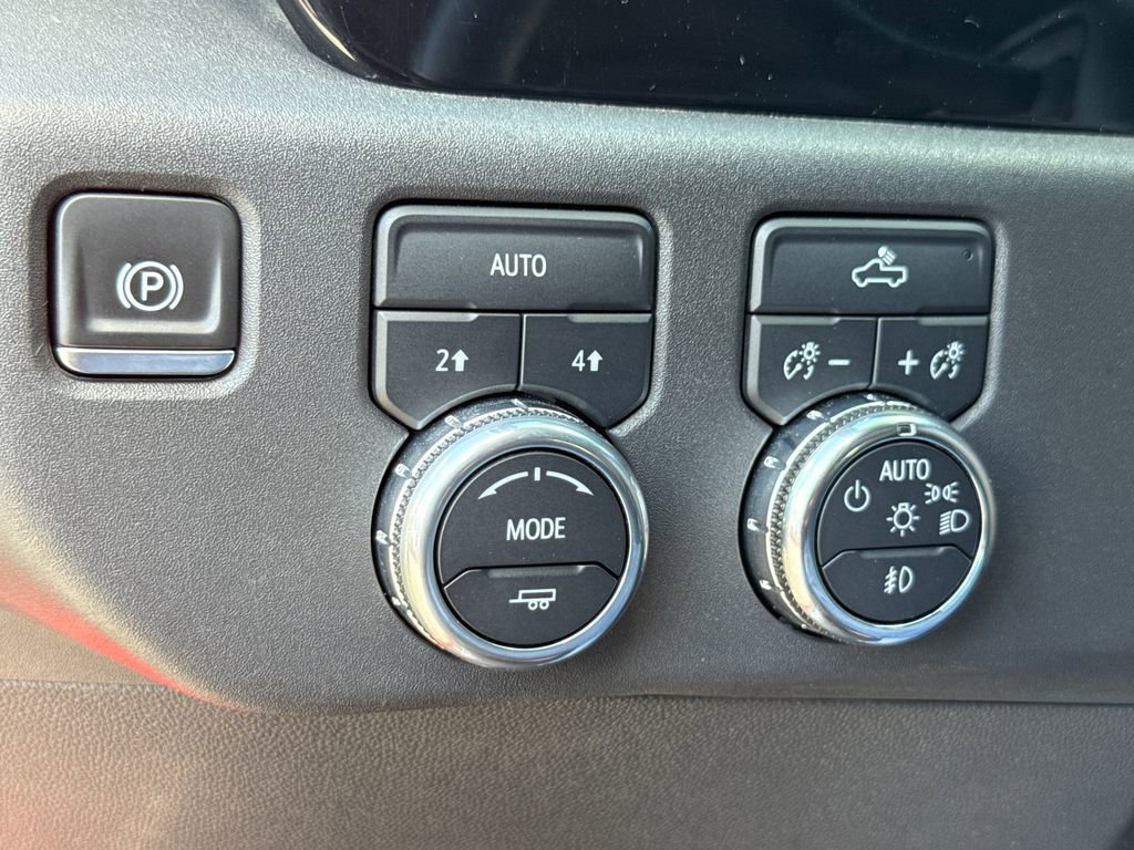 Used 2023 GMC Sierra 1500 Elevation AWD/4WD image 28