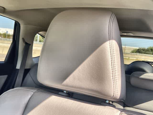Used 2016 Honda CR-V Touring image 25