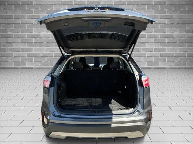 Certified 2023 Ford Edge SEL w/ Convenience Package AWD/4WD image 10